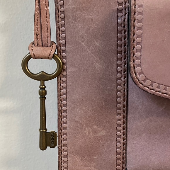 Fossil Leather Crossbody Bag - Picture 2 of 11